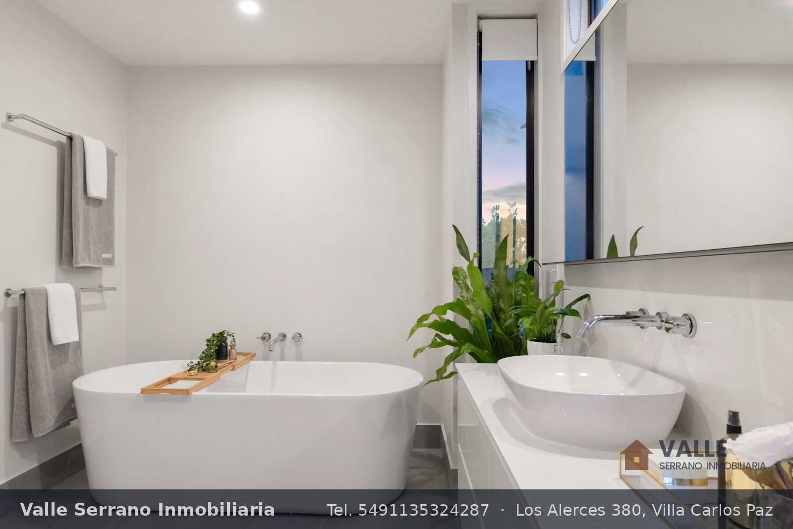 Casa con vista al lago San Roque y pileta en Carlos Paz, foto 4